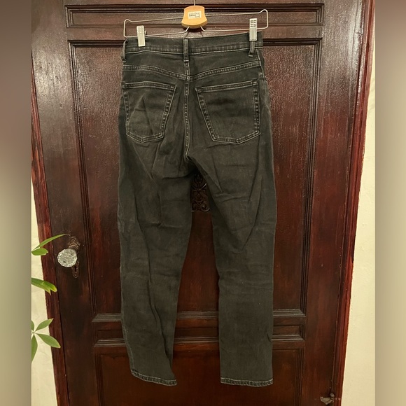 The ’90s Cheeky® Jean in Washed Black Everlane - Picture 5 of 5